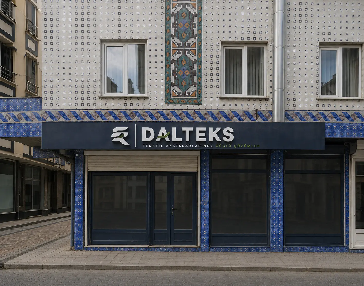 DALTEKS üretim tesisi dış cephesi ve giriş tabelası